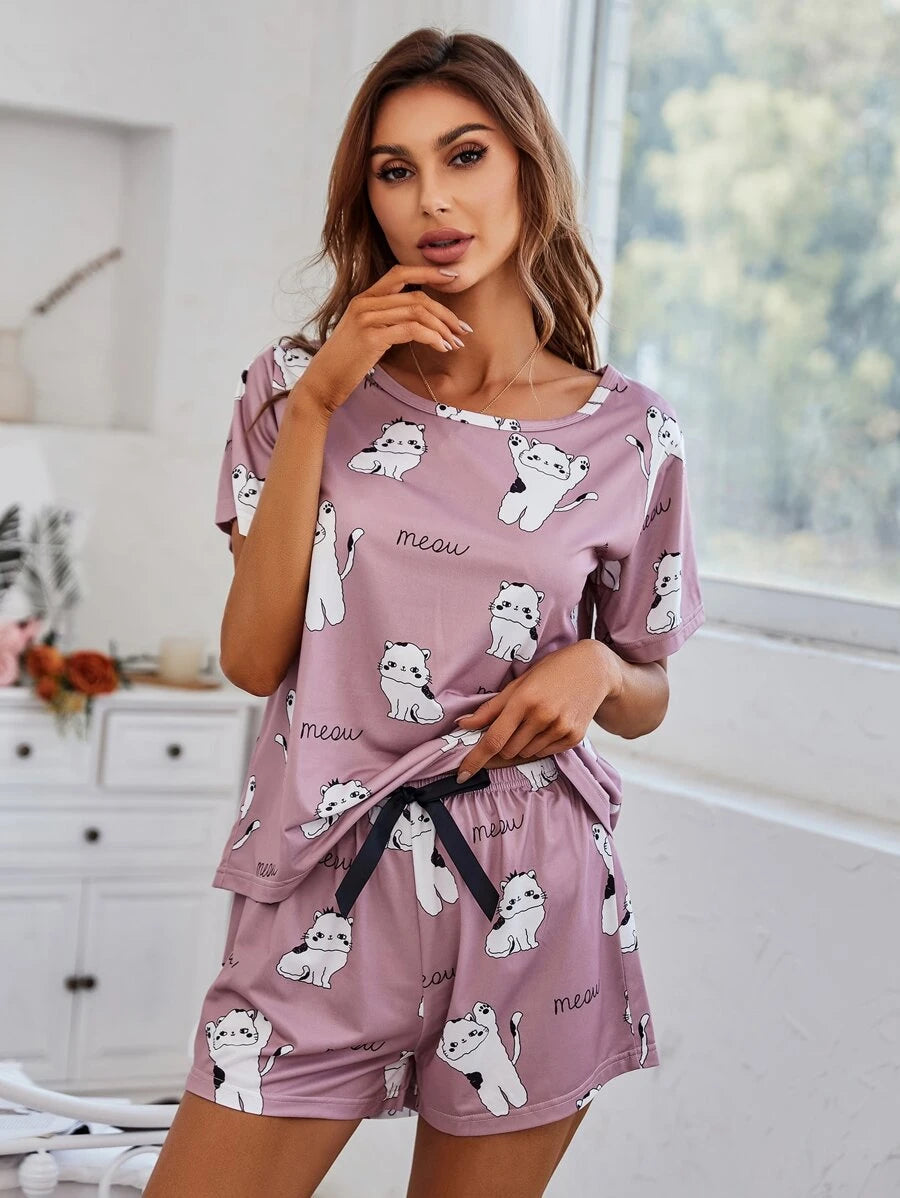 Cartoon And Letter Graphic Top And Knot Shorts Set