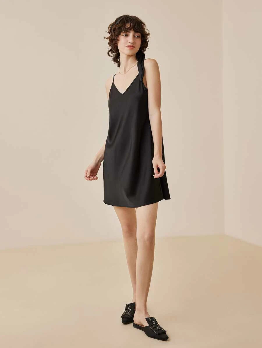 Elegant Sleeveless Satin Nightgowns Black