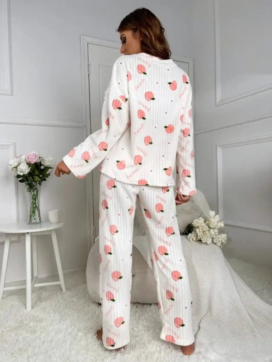 Letter And Peach Pattern Flannelette Pajama Set