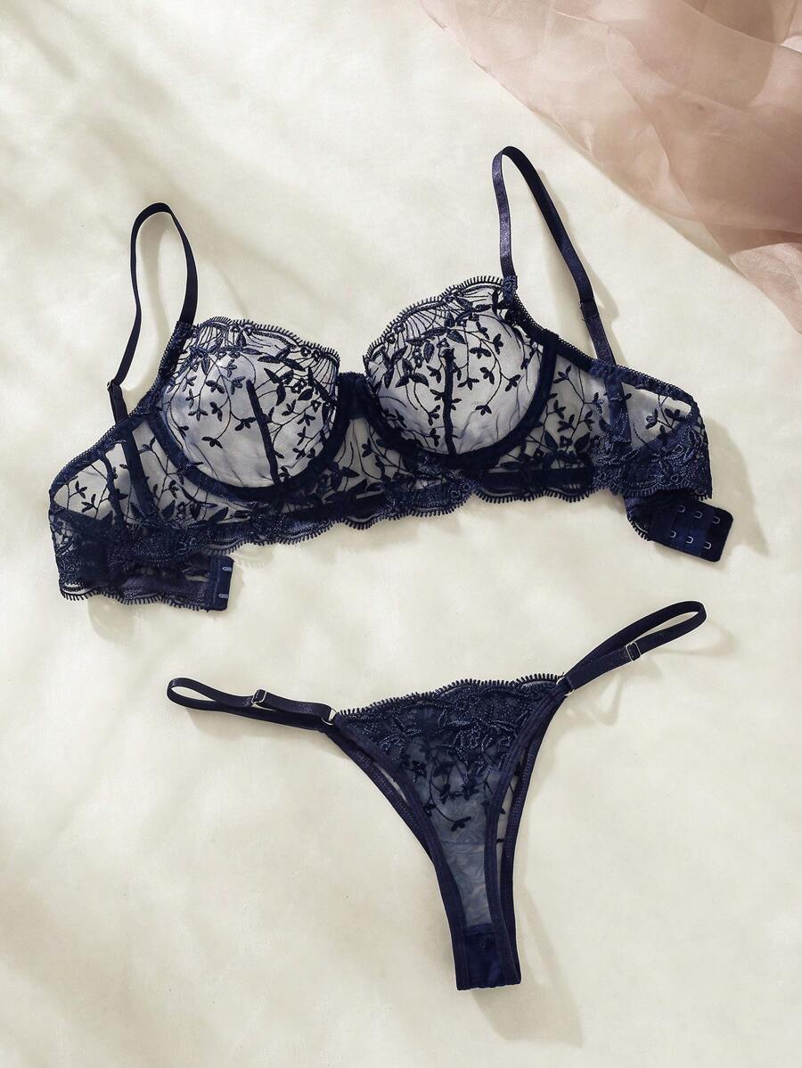 Floral Embroidery Underwire Bralettes Lingerie Set