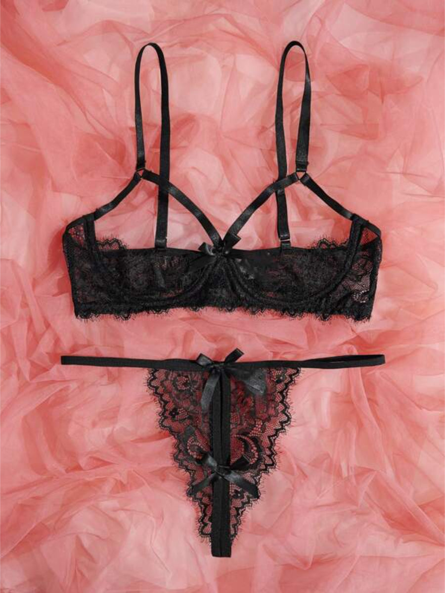 Floral Lace V Strings Underwire Lingerie Set