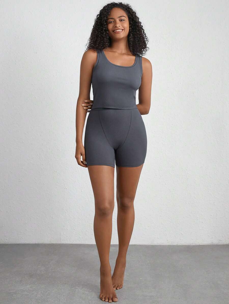 Leisure Solid Scoop Tank Top Gray