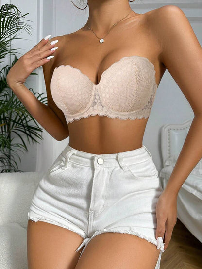 Scallop Trim Underwire Bra With Strap