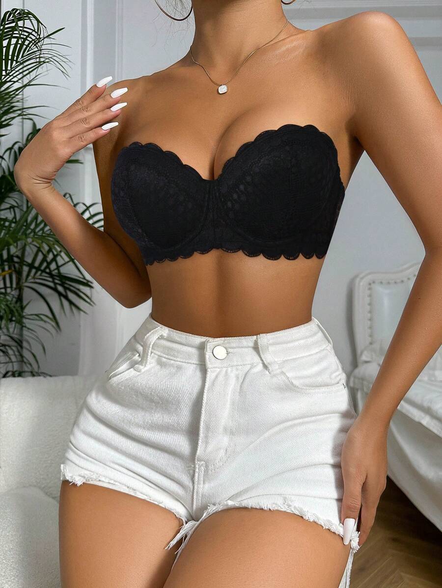 Scallop Trim Underwire Bra With Strap