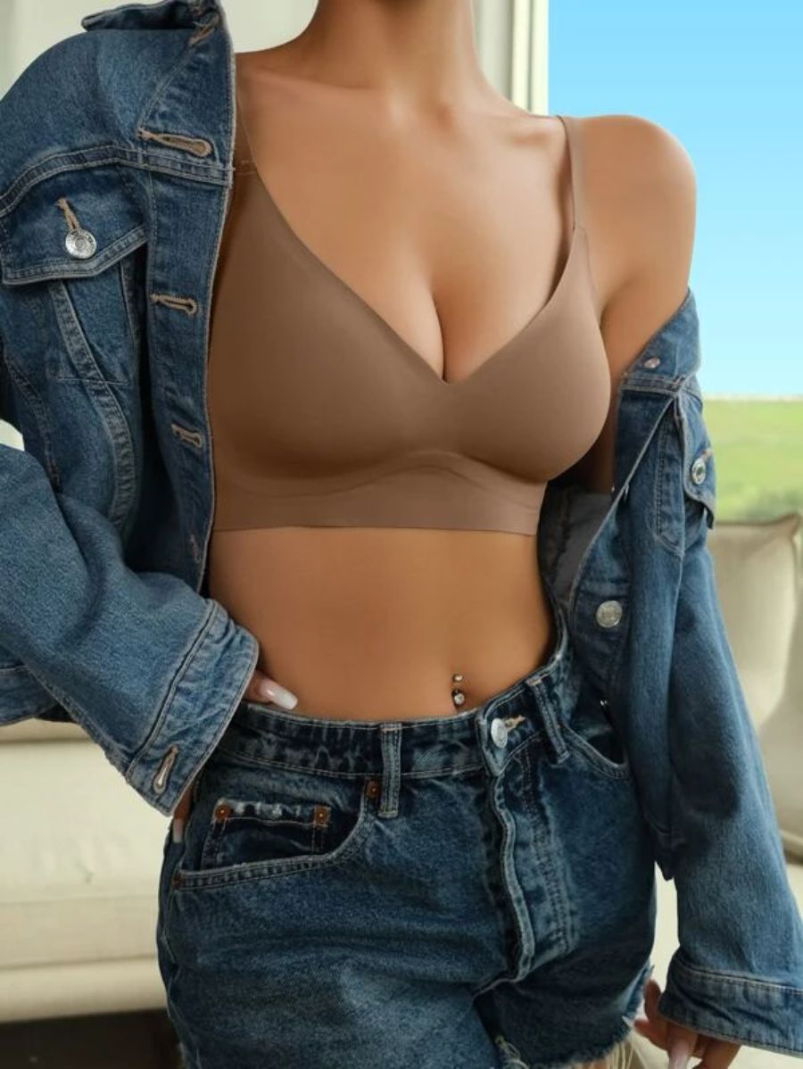 Solid Wireless Design Bra