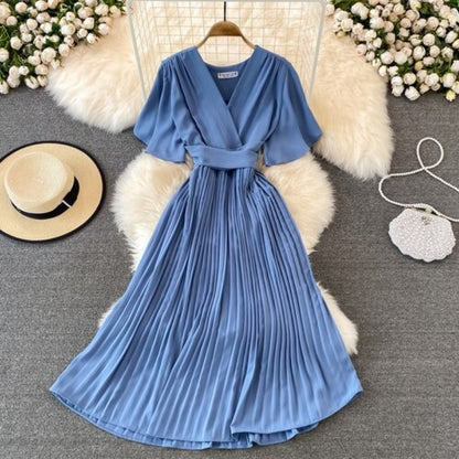 Elegant Solid Color V-neck Short Sleeve Dress For Women
