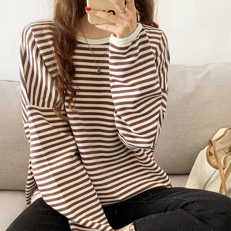 Long Sleeved Striped Sweatshirt For Women Brown