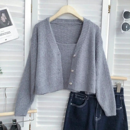 Long-Sleeved Knitted Cardigan With One-Piece