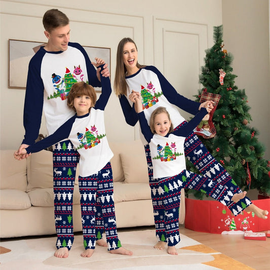 Printed Snow Tree Design Pajama Set For Family Baby